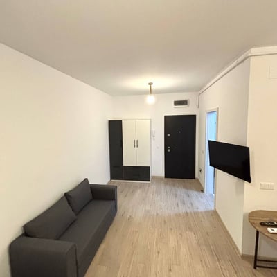 Alquiler de un nuevo apartamento de 1 habitación con balcón, cerca del lago Morii, Bucarest, Rumanía